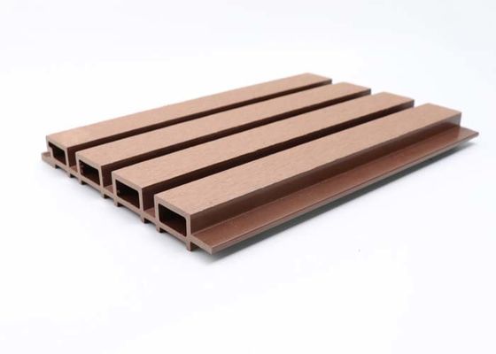 Панель стены водоустойчивое WPC пластикового составного сада внешняя WPC рифлить панель стены