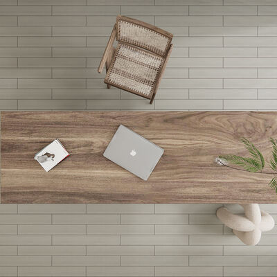 Устойчивый к скольжению 0,3 мм ПВХ виниловый напольный ролик Поверхность напольного декала легко очищать и обслуживать