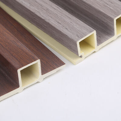 Панель ДПК толщиной 24 мм, класс B1 по огнестойкости, подходит для противопожарных проектов внутренней и наружной отделки