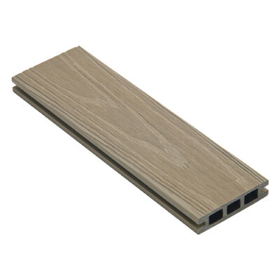 Внешняя полая композитная крыша из WPC. Красочный водонепроницаемый деревянный пластиковый пол для садовых проектов.