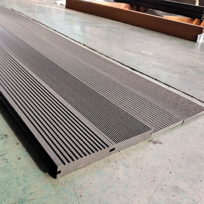 Прочный наружный WPC покрытие водонепроницаемый композитный пол для бассейна и наружных тротуаров