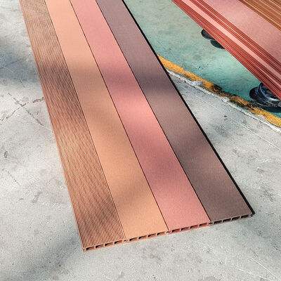 Внешняя стена панель WPC наружной деревянной пластмассовой композиции с устойчивостью к погодным условиям и легкой установкой