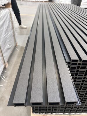 Лучшая продаваемая огнестойкая древесно-полимерная композитная наружная стеновая панель 219x26 в стиле коэкструзии