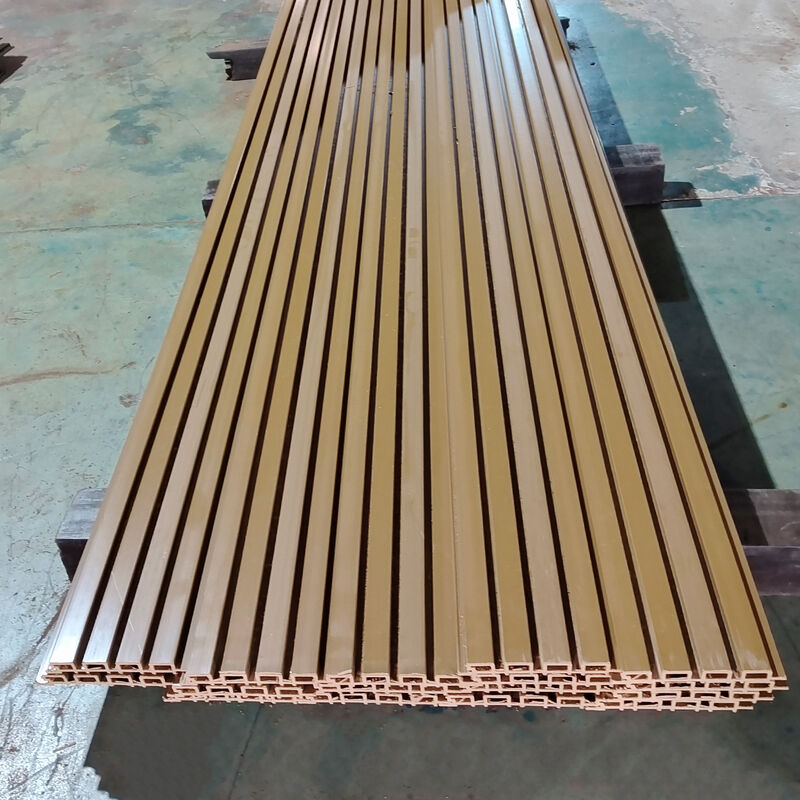 Высококачественный наружный стенный панель WPC наружного водонепроницаемого деревянного пластмассового композита для декорации зданий