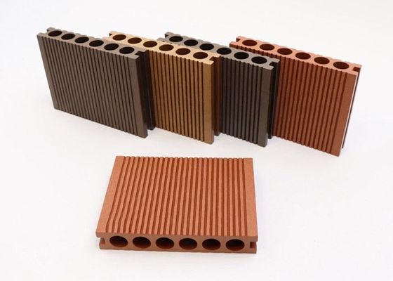 штранг-прессование WPC 140x25mm Co украшая повторно использованный деревянный пластиковый составной настил